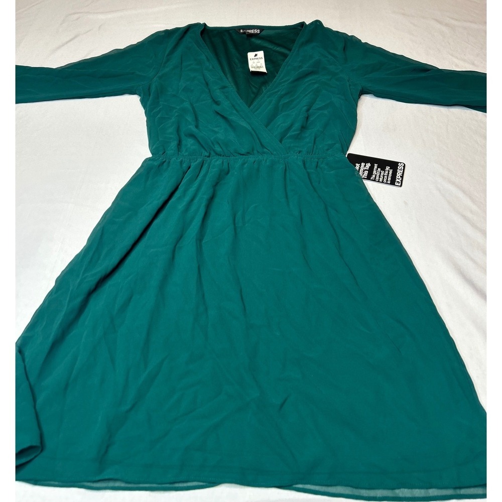 Express Green Long Sleeve Surplice Wrap V-Neck Cocktail Dress XS NWT